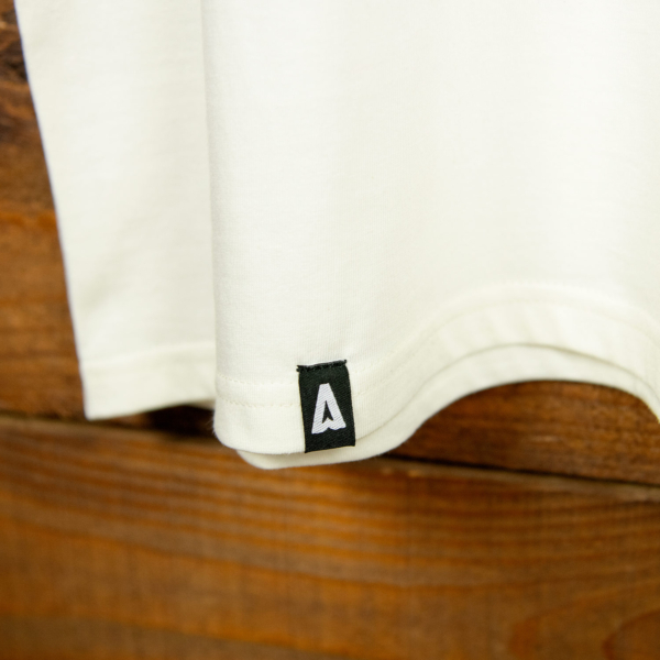T-Shirt „Sunset“ Natural White – Bild 3